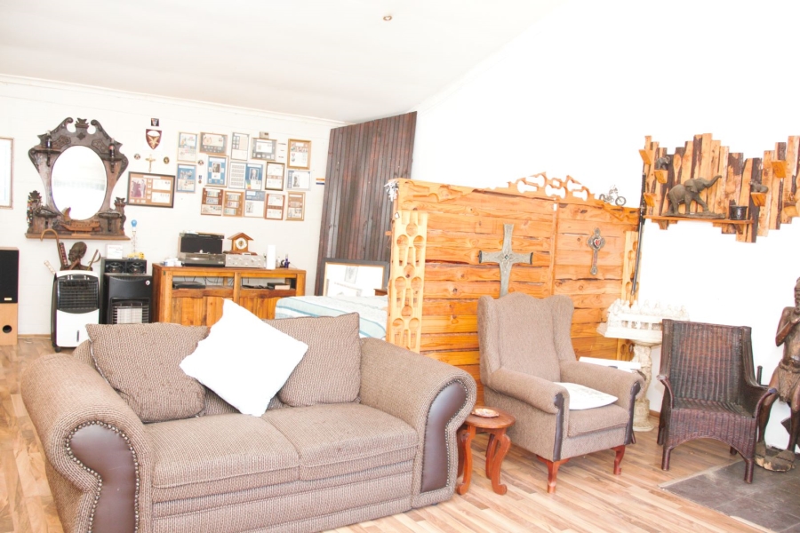 7 Bedroom Property for Sale in Protea Heights Western Cape